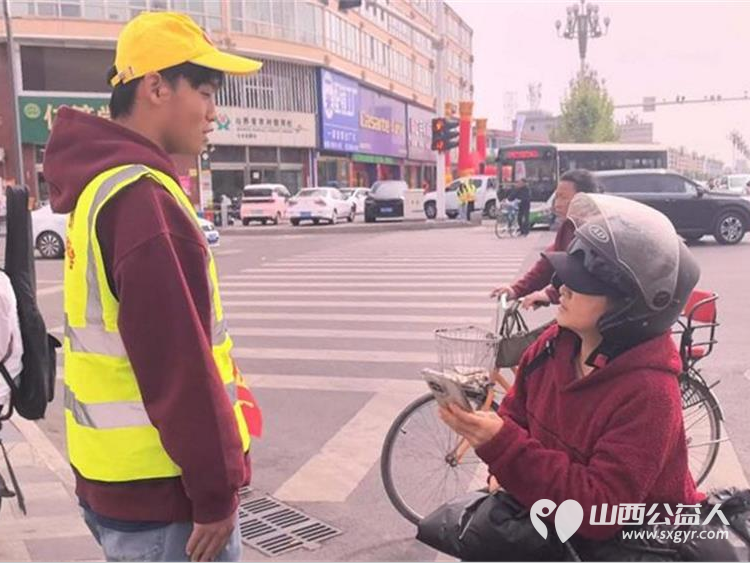 坚守岗位护秩序暖心服务显担当----文水县爱心帮扶志愿者协会在文水东门开展专项秩序维持志愿活动用实际行动践行志愿服务精神守护城市文明秩序 - 第8张