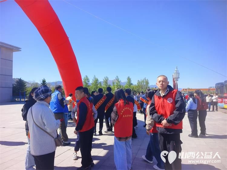 浑源县残联扶残助残志愿者协会组织志愿者参加了浑源县2026年美好生活・民法典相伴民法典宣传月活动 - 第3张