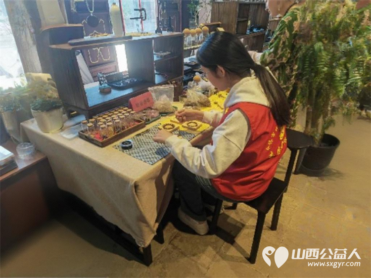 介休市北关街道彦博路社区志愿者协会联合介休香文化博物馆圆满开展了为期四天的香文化博物馆志愿守护活动 - 第4张