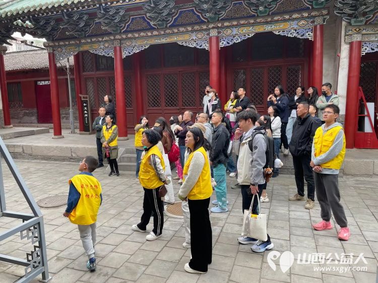 长治市文物保护服务中心志愿者分别深入长治市六处具有代表性的全国重点文物保护单位五一公益讲解志愿服务活动取得了良好的社会反响 - 第28张