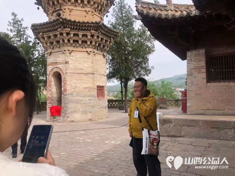 长治市文物保护服务中心志愿者分别深入长治市六处具有代表性的全国重点文物保护单位五一公益讲解志愿服务活动取得了良好的社会反响 - 第25张