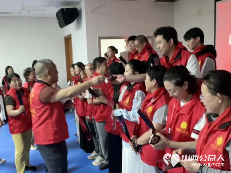 欢迎又一批新义工加入阳泉义工联合会50余名新老义工齐聚一堂共同见证一批有爱之士开启属于自己的公益征程让公益之爱一路同行永续相传 - 第8张