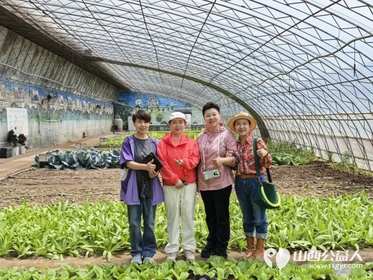 十年之约守护星光----张逸驰王赛赛夫妇爱心签约支持起望农场为太原市安健儿公益服务中心的心青年撑起就业蓝天正式启动手心翻转·起望农场大棚支持合作项目 - 第6张