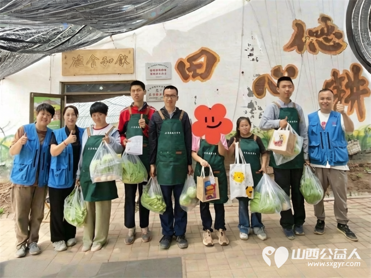 十年之约守护星光----张逸驰王赛赛夫妇爱心签约支持起望农场为太原市安健儿公益服务中心的心青年撑起就业蓝天正式启动手心翻转·起望农场大棚支持合作项目 - 第8张