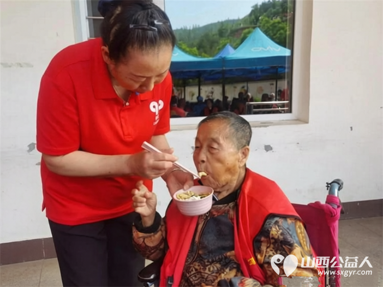 爱与温暖的汇聚----太原市杏花岭区比家美慈爱养护院2026年五月集体生日会向寿星们致以生日的问候祝愿他们生日快乐健康长寿 - 第3张 - 山西公益人 爱与温暖的汇聚----太原市杏花岭区比家美慈爱养护院2026年五月集体生日会向寿星们致以生日的问候祝愿他们生日快乐健康长寿 - 第3张