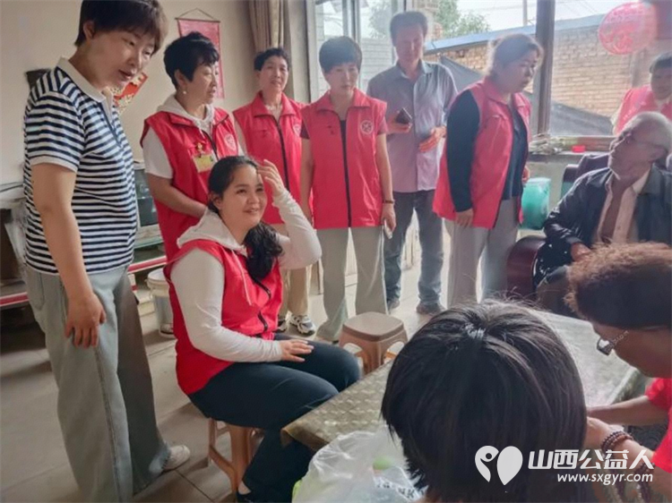 情暖六一护童心·爱心帮扶助成长----忻州市秀容公益服务中心开展困境儿童暖心慰问活动帮扶两户特殊困难儿童家庭充分展现了秀容志愿者的责任与温情 - 第14张