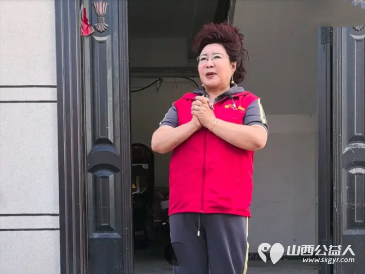 以爱为名步履不停----长治市爱心妈妈志愿服务协会的爱心妈妈们奔赴屯留为单亲妈妈两个尚未长大的孩子贫困家庭送帮扶大米面粉食用油衣物及12000元捐款 - 第17张 - 山西公益人 以爱为名步履不停----长治市爱心妈妈志愿服务协会的爱心妈妈们奔赴屯留为单亲妈妈两个尚未长大的孩子贫困家庭送帮扶大米面粉食用油衣物及12000元捐款 - 第17张