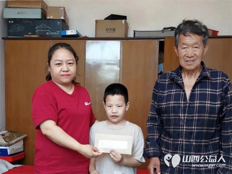 只为看到你的笑脸 阳泉市义工联合会走进阳泉市城区郊区和高新区入户发放2026年助学金 - 第12张 - 山西公益人 只为看到你的笑脸 阳泉市义工联合会走进阳泉市城区郊区和高新区入户发放2026年助学金 - 第12张