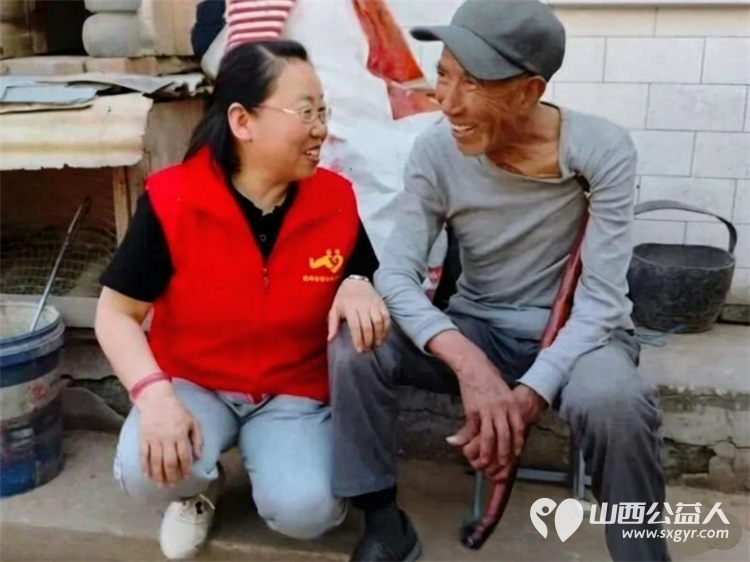 爱心传扬守望花开----忻州市爱心公益协会走进庄磨镇新社村为赵鸿宇、赵思雨、赵雨佳三名孩童送上节日关怀用温情陪伴守护他们的纯真童年 - 第15张 - 山西公益人 爱心传扬守望花开----忻州市爱心公益协会走进庄磨镇新社村为赵鸿宇、赵思雨、赵雨佳三名孩童送上节日关怀用温情陪伴守护他们的纯真童年 - 第15张
