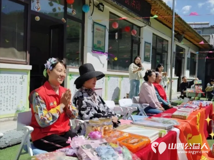 公益暖童心六一伴成长----忻州市爱心公益协会情系深山小学走进五台山杨柏峪小学与全校师生共庆六一将满载善意的文具体育用品零食爱心物资悉数送达校园 - 第17张 - 山西公益人 公益暖童心六一伴成长----忻州市爱心公益协会情系深山小学走进五台山杨柏峪小学与全校师生共庆六一将满载善意的文具体育用品零食爱心物资悉数送达校园 - 第17张