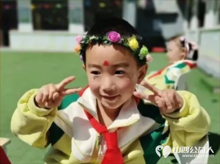 公益暖童心六一伴成长----忻州市爱心公益协会情系深山小学走进五台山杨柏峪小学与全校师生共庆六一将满载善意的文具体育用品零食爱心物资悉数送达校园 - 第18张 - 山西公益人 公益暖童心六一伴成长----忻州市爱心公益协会情系深山小学走进五台山杨柏峪小学与全校师生共庆六一将满载善意的文具体育用品零食爱心物资悉数送达校园 - 第18张