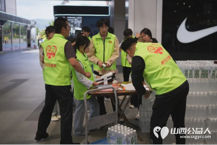 爱心送考为梦护航----山西顺风公益2026年第十二届爱心送考活动正式启动携爱心企业共同参与一齐护航高考 - 第22张