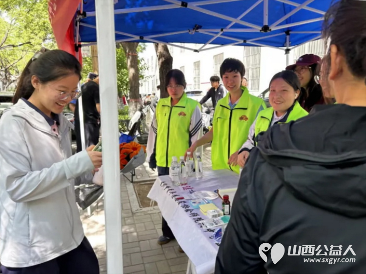 山西顺风公益协会2026爱心助考:三日坚守温情护航青春逐梦彰显着顺风公益的社会责任与公益初心将继续传递善意为社会送去更多温暖 - 第11张 - 山西公益人 山西顺风公益协会2026爱心助考:三日坚守温情护航青春逐梦彰显着顺风公益的社会责任与公益初心将继续传递善意为社会送去更多温暖 - 第11张
