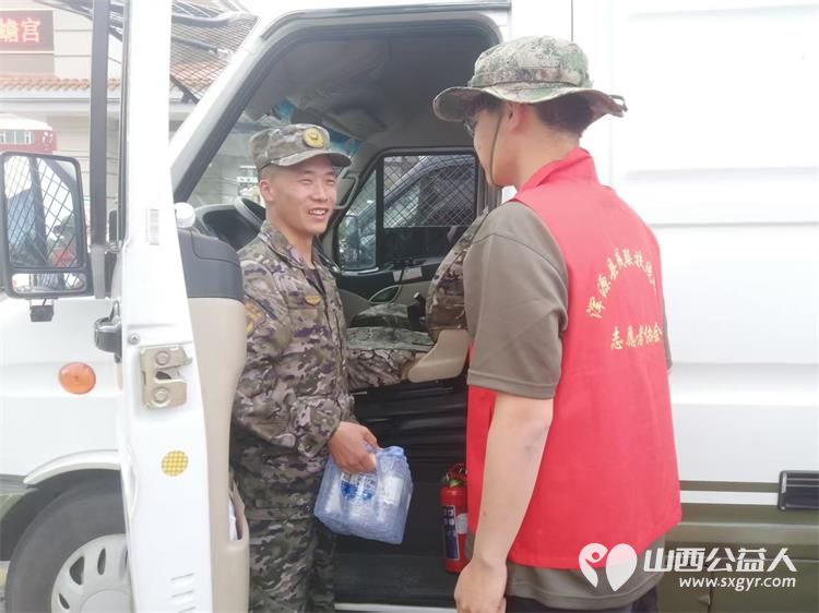 微光汇星河大爱助远航----浑源县残联扶残助残志愿者协会58位志愿者参加第六届爱心助高考志愿促文明志愿服务活动累计发放6000瓶矿泉水 - 第24张 - 山西公益人 微光汇星河大爱助远航----浑源县残联扶残助残志愿者协会58位志愿者参加第六届爱心助高考志愿促文明志愿服务活动累计发放6000瓶矿泉水 - 第24张