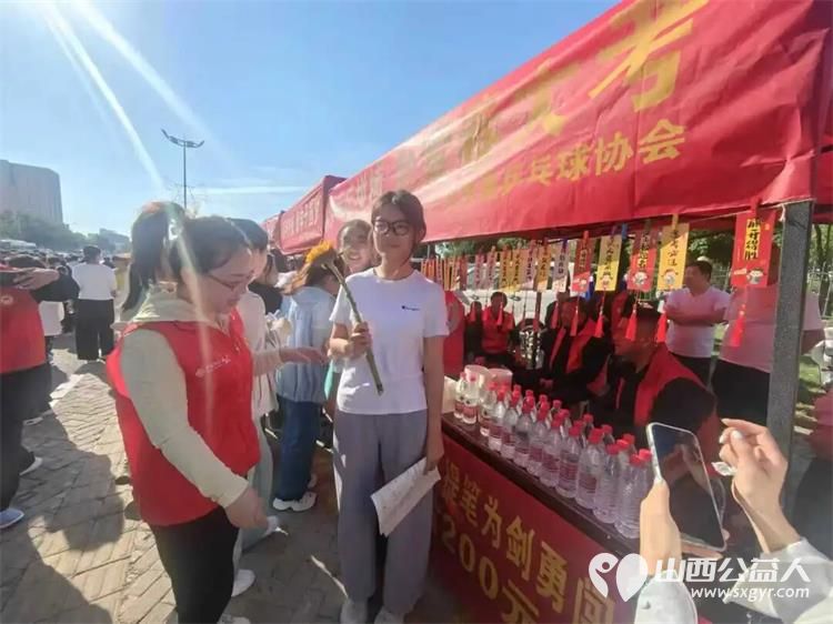 以十一年坚守护一届届少年金榜可期 文水县爱心帮扶志愿者协会于6月7--9日再度奔赴文水二中考点以熟悉的坚守温暖的服务续写十一年护考篇章 - 第31张 - 山西公益人 以十一年坚守护一届届少年金榜可期 文水县爱心帮扶志愿者协会于6月7--9日再度奔赴文水二中考点以熟悉的坚守温暖的服务续写十一年护考篇章 - 第31张