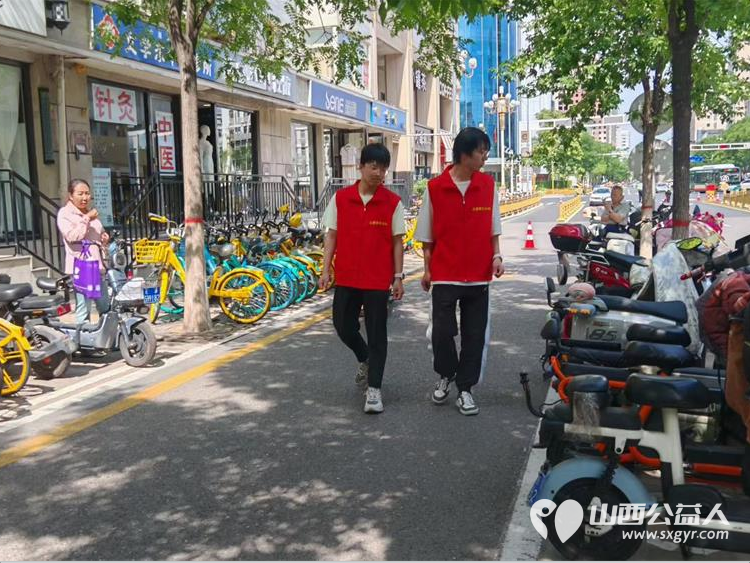 感谢所有在十五中助力高考的太原市志愿者小分队志愿者愿这份善意与温暖化作考生们笔下的生花妙笔也愿每一位默默奉献的志愿者在未来的日子里被世界温柔以待 - 第16张 - 山西公益人 感谢所有在十五中助力高考的太原市志愿者小分队志愿者愿这份善意与温暖化作考生们笔下的生花妙笔也愿每一位默默奉献的志愿者在未来的日子里被世界温柔以待 - 第16张