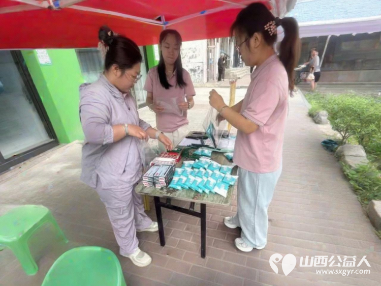 凝聚统战力量 护航青春逐梦----石楼县委统战部联合县新联会、医药协会开展2026年高考爱心助考行动 - 第6张 - 山西公益人 凝聚统战力量 护航青春逐梦----石楼县委统战部联合县新联会、医药协会开展2026年高考爱心助考行动 - 第6张
