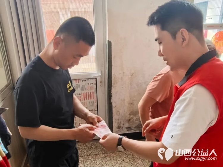 阳泉市义工联合会组织义工走进平定县娘子关镇、巨城镇和冶西镇，盂县牛村镇入户发放2026年助学金 - 第22张
