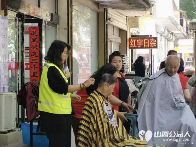 志愿服务进社区健康活动暖人心----2026年6月10日介休市敬老协会走进介休市北坛街道花园街社区为社区所有老人爱心理发义诊让社区充满温情与暖意 - 第34张 - 山西公益人 志愿服务进社区健康活动暖人心----2026年6月10日介休市敬老协会走进介休市北坛街道花园街社区为社区所有老人爱心理发义诊让社区充满温情与暖意 - 第34张