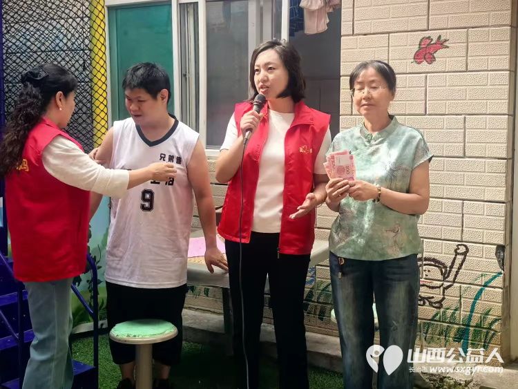 暖心相伴关爱同行守护特殊儿童纯真童年----长治市爱心妈妈志愿服务协会走进启明星智障儿童托养中心开展爱心帮扶活动捐助现金3000元个人捐助现金1000元及各种生活物资 - 第8张