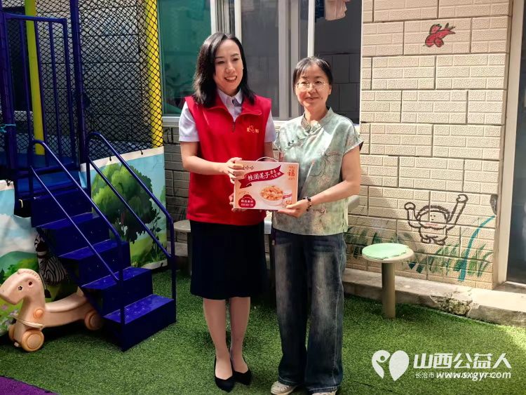 暖心相伴关爱同行守护特殊儿童纯真童年----长治市爱心妈妈志愿服务协会走进启明星智障儿童托养中心开展爱心帮扶活动捐助现金3000元个人捐助现金1000元及各种生活物资 - 第19张