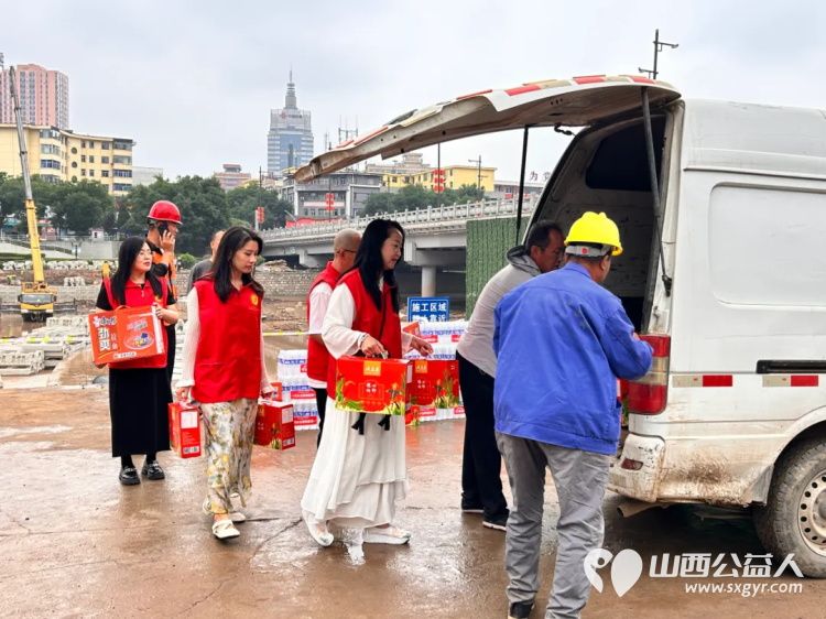 致敬建设者｜阳泉义工联合会开展第44期保护母亲河活动在河长制主题公园开展阳泉市义工联合会参加了桃河生态修复项目工程慰问活动 - 第11张