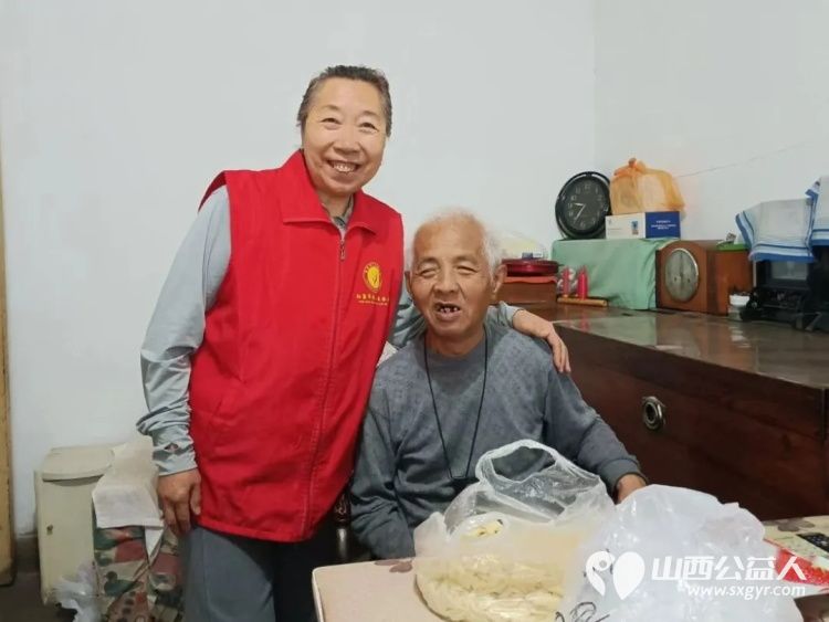 阳泉市义工联合会2026年5月幸福家园敬老服务30名义工服务了18次30名义工对各社区的13位服务对象提供了志愿服务服务总时长达118小时 - 第5张 - 山西公益人 阳泉市义工联合会2026年5月幸福家园敬老服务30名义工服务了18次30名义工对各社区的13位服务对象提供了志愿服务服务总时长达118小时 - 第5张