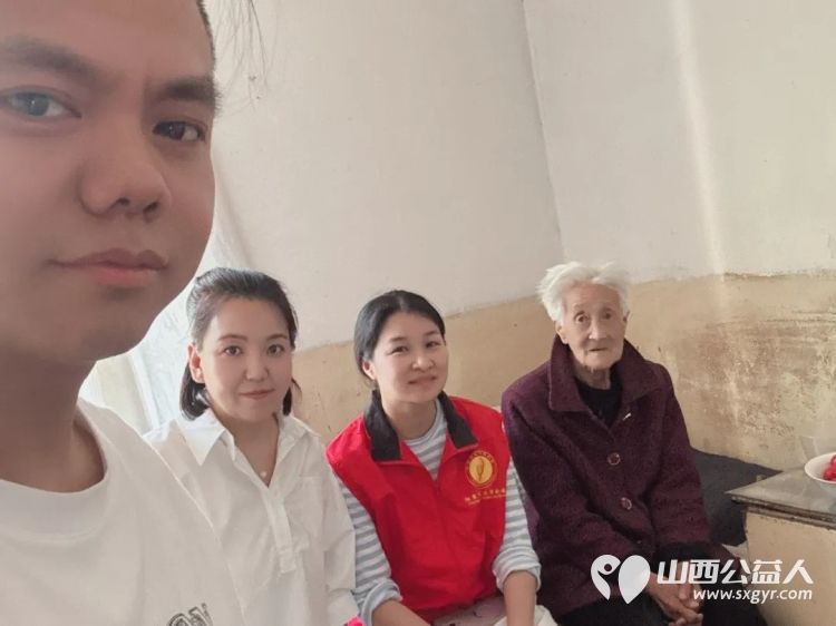 阳泉市义工联合会2026年5月幸福家园敬老服务30名义工服务了18次30名义工对各社区的13位服务对象提供了志愿服务服务总时长达118小时 - 第9张 - 山西公益人 阳泉市义工联合会2026年5月幸福家园敬老服务30名义工服务了18次30名义工对各社区的13位服务对象提供了志愿服务服务总时长达118小时 - 第9张