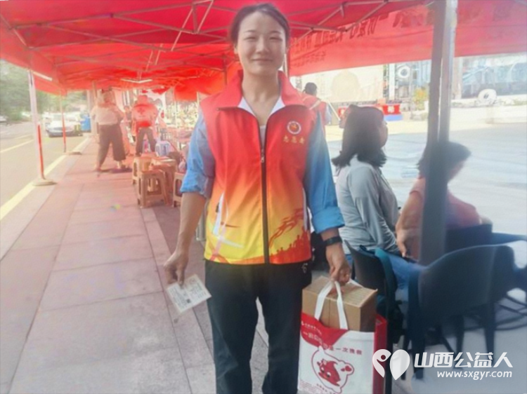 长治市义工协会组织志愿者参与长治市2026年世界献血者日无偿献血主题公益活动长治市义工协会应急献血队正式获授牌并多人无偿献血 - 第5张 - 山西公益人 长治市义工协会组织志愿者参与长治市2026年世界献血者日无偿献血主题公益活动长治市义工协会应急献血队正式获授牌并多人无偿献血 - 第5张