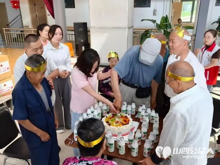 情暖端午 | 泽州县红十字会携手晋城市红十字新智无人机救援队走进北义城镇北部中心敬老院开展志愿敬老服务 - 第4张