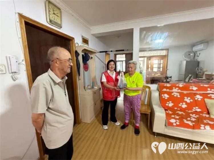 科普迎端午粽情暖人心----平阳路街道滨东社区联合贝壳公益太原站和登贵堂中医馆开展智慧助老公益活动暨浓情端午粽飘香传统文化邻里联谊活动 - 第10张