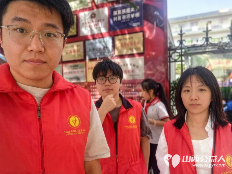 爱心护学岗暖心护成长----2026年5月阳泉市义工联合会护学岗服务护学岗服务共35次91人次参加服务服务时长共计5460分钟守护着小学生的上学平安路 - 第7张