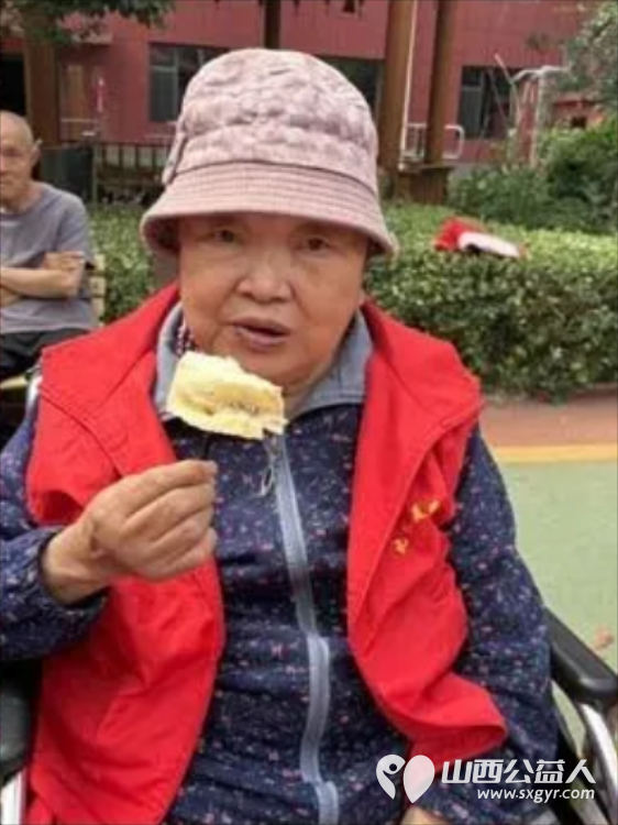 父爱绵长生辰温暖|太原市比家美养老院双份暖意温暖相伴夕阳红致敬院内可敬可爱的父辈长者们为生辰寿星庆福寿暖时光 - 第25张 - 山西公益人 父爱绵长生辰温暖|太原市比家美养老院双份暖意温暖相伴夕阳红致敬院内可敬可爱的父辈长者们为生辰寿星庆福寿暖时光 - 第25张