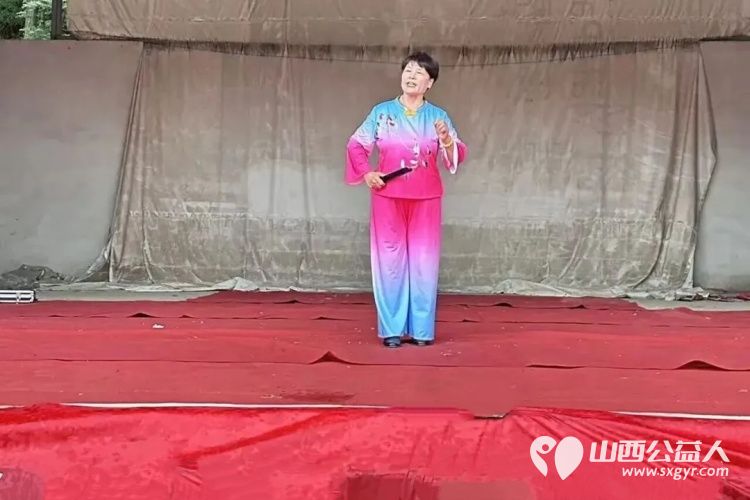 迎七一感党恩百年征程为民造福颂党歌念党情民族复兴再创伟业----长治正能量公益协会志愿服务团队三队联手屯留区晨曦合唱团在屯留区姚家岭村举办歌颂伟大的党文艺演出活动 - 第21张