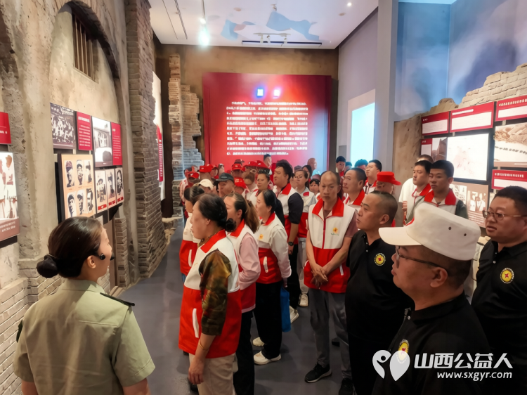 赓续百团精神勇担时代使命----阳泉市红十字纵擎救援队开展红色教育主题活动组织队员前往狮脑山百团大战纪念碑景区缅怀革命先烈传承奋斗精神淬炼救援初心 - 第4张