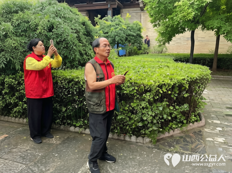 忻府区广播服务群志愿队和秀容书院志愿服务队庆七一饮水思源红心向党公益活动在秀容书院圆满举行为党的生日献上了一份真挚的贺礼 - 第3张 - 山西公益人 忻府区广播服务群志愿队和秀容书院志愿服务队庆七一饮水思源红心向党公益活动在秀容书院圆满举行为党的生日献上了一份真挚的贺礼 - 第3张