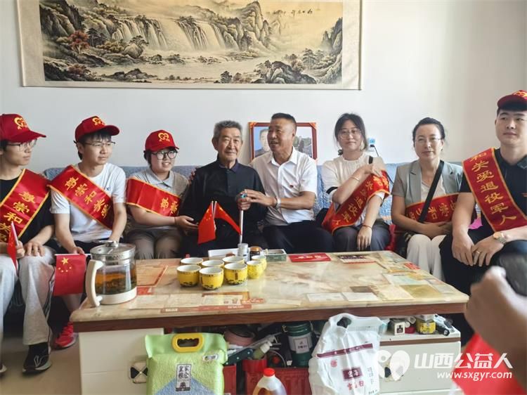 党建引领聚爱心情暖老兵庆七一 太原市阳光益佳信息服务有限公司举办七一主题拥军优属公益慰问活动向清徐县40余名军烈属优抚对象送上暖心慰问物资与真挚关怀 - 第3张 - 山西公益人 党建引领聚爱心情暖老兵庆七一 太原市阳光益佳信息服务有限公司举办七一主题拥军优属公益慰问活动向清徐县40余名军烈属优抚对象送上暖心慰问物资与真挚关怀 - 第3张