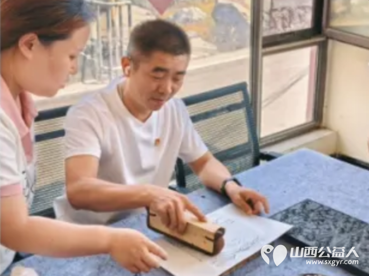 信念如磐久久为功----太原市环卫清洁和生活垃圾转运中心组织全体党员走进小店区西蒲村“《论持久战》在山西”展览馆开展了一场既有思想深度又富情感温度的主题党日活动 - 第6张 - 山西公益人 信念如磐久久为功----太原市环卫清洁和生活垃圾转运中心组织全体党员走进小店区西蒲村“《论持久战》在山西”展览馆开展了一场既有思想深度又富情感温度的主题党日活动 - 第6张