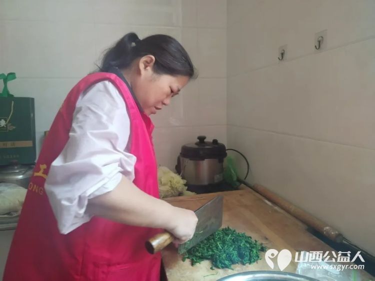 阳泉市义工联合会2026年6月幸福家园敬老服务40名义工服务了19次对新市街等社区的13位服务对象提供了志愿服务以平凡陪伴延续义工之间的真挚情谊 - 第37张 - 山西公益人 阳泉市义工联合会2026年6月幸福家园敬老服务40名义工服务了19次对新市街等社区的13位服务对象提供了志愿服务以平凡陪伴延续义工之间的真挚情谊 - 第37张
