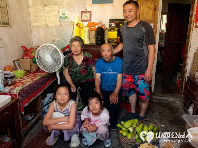 传承纪兰志温情暖人心----长治市小雨点公益志愿者协会思源组开展庆七一主题党日活动暨平顺公益行走访了七家孤寡老人家庭共捐赠总价值5000元的款物 - 第14张 - 山西公益人 传承纪兰志温情暖人心----长治市小雨点公益志愿者协会思源组开展庆七一主题党日活动暨平顺公益行走访了七家孤寡老人家庭共捐赠总价值5000元的款物 - 第14张