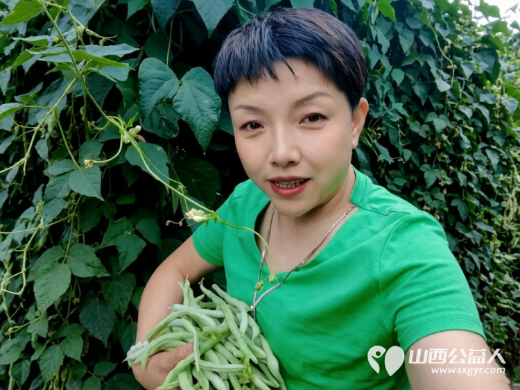 一碗热面暖人心文化健体添温情----长治市小雨点公益志愿者协会思源组7月6日在长治市雨花斋二部开展免费供餐暖心公益活动 - 第2张