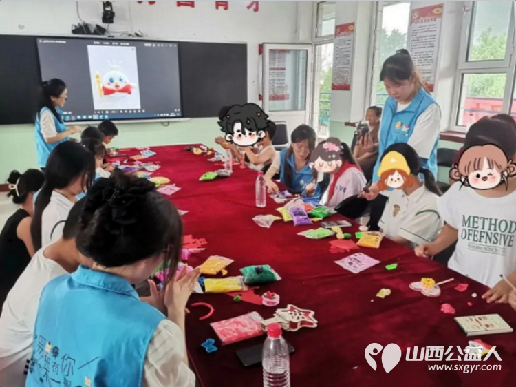 书香润童心爱暖乡梓情----忻州市妇联、忻府区妇联联合山西财经大学返乡大学生志愿服务队在解原中心小学校举办关爱留守儿童活动 - 第2张 - 山西公益人 书香润童心爱暖乡梓情----忻州市妇联、忻府区妇联联合山西财经大学返乡大学生志愿服务队在解原中心小学校举办关爱留守儿童活动 - 第2张
