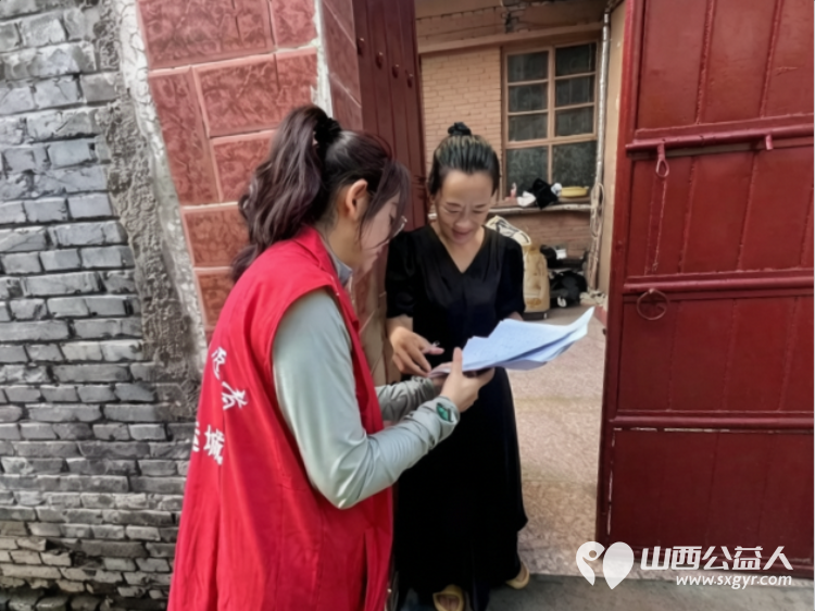 志愿红点亮街巷助力盐湖文明城市创建----盐湖区志愿者协会联动振兴庄社区、锦绣社区、府西街社区开展清洁家园·文明同行志愿服务活动以鲜活的志愿力量擦亮盐湖文明底色 - 第10张 - 山西公益人 志愿红点亮街巷助力盐湖文明城市创建----盐湖区志愿者协会联动振兴庄社区、锦绣社区、府西街社区开展清洁家园·文明同行志愿服务活动以鲜活的志愿力量擦亮盐湖文明底色 - 第10张