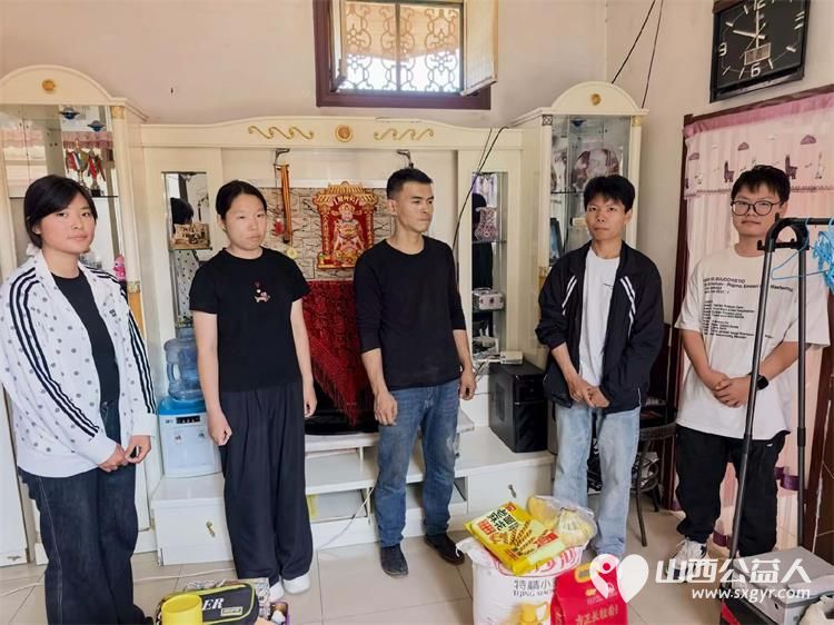 文水县爱心帮扶志愿者协会组织志愿者开展慰问行善者专项活动走访慰问扎根乡村默默奉献的基层行善者成兆娥、王忠阳为他们送上暖心关怀与慰问物资 - 第2张 - 山西公益人 文水县爱心帮扶志愿者协会组织志愿者开展慰问行善者专项活动走访慰问扎根乡村默默奉献的基层行善者成兆娥、王忠阳为他们送上暖心关怀与慰问物资 - 第2张