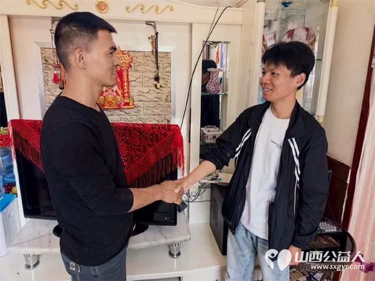文水县爱心帮扶志愿者协会组织志愿者开展慰问行善者专项活动走访慰问扎根乡村默默奉献的基层行善者成兆娥、王忠阳为他们送上暖心关怀与慰问物资 - 第4张 - 山西公益人 文水县爱心帮扶志愿者协会组织志愿者开展慰问行善者专项活动走访慰问扎根乡村默默奉献的基层行善者成兆娥、王忠阳为他们送上暖心关怀与慰问物资 - 第4张
