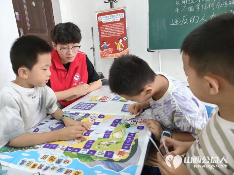 多彩夏日伴成长----运城市爱心驿站社会工作服务中心在华源豪庭社区暑期托管班解锁少年缤纷假期孩子们在课堂中收获成长开阔视野 - 第4张 - 山西公益人 多彩夏日伴成长----运城市爱心驿站社会工作服务中心在华源豪庭社区暑期托管班解锁少年缤纷假期孩子们在课堂中收获成长开阔视野 - 第4张