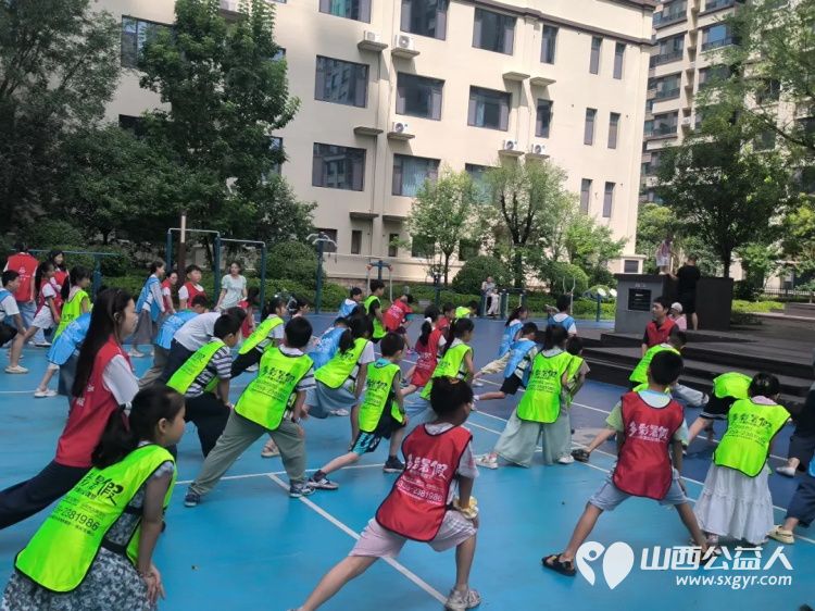 多彩夏日伴成长----运城市爱心驿站社会工作服务中心在华源豪庭社区暑期托管班解锁少年缤纷假期孩子们在课堂中收获成长开阔视野 - 第12张 - 山西公益人 多彩夏日伴成长----运城市爱心驿站社会工作服务中心在华源豪庭社区暑期托管班解锁少年缤纷假期孩子们在课堂中收获成长开阔视野 - 第12张
