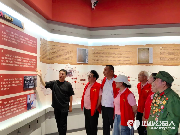 建军九九载老兵传温情|太原市赵海生雷锋团赴太谷福康老年公寓开展慰问活动为公寓老人送去茴子白茄子土豆等新鲜绿色蔬菜及康养砭贴(百贴)贴心助力老年人日常健康调理 - 第6张 - 山西公益人 建军九九载老兵传温情|太原市赵海生雷锋团赴太谷福康老年公寓开展慰问活动为公寓老人送去茴子白茄子土豆等新鲜绿色蔬菜及康养砭贴(百贴)贴心助力老年人日常健康调理 - 第6张
