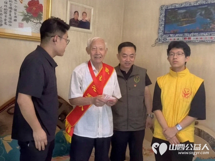 八一慰问老兵公益奉献温情----河曲县爱华公益志愿者协会携手山西华鹿阳坡泉煤矿有限公司开展八一关爱退伍军人慰问活动准备的大米白面食用油牛奶水果等慰问品 - 第6张 - 山西公益人 八一慰问老兵公益奉献温情----河曲县爱华公益志愿者协会携手山西华鹿阳坡泉煤矿有限公司开展八一关爱退伍军人慰问活动准备的大米白面食用油牛奶水果等慰问品 - 第6张