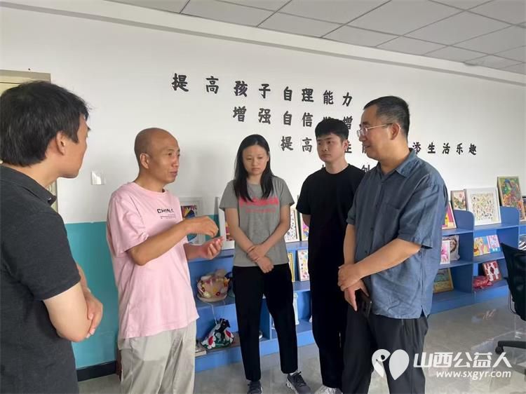 伦敦大学携手山西中医药大学再次走进太原市灵星社区服务中心商讨自闭症科研项目的开展细节 - 第2张 - 山西公益人 伦敦大学携手山西中医药大学再次走进太原市灵星社区服务中心商讨自闭症科研项目的开展细节 - 第2张